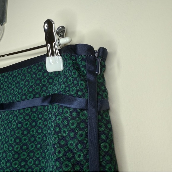 TORY BURCH Ames Careerwear Geometric Green Printed Silk Trim Retro Pencil Skirt - Picture 8 of 12